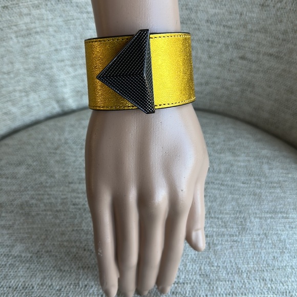 Alexandra Clancy Austin Cuff and Keychain set - Picture 3 of 10